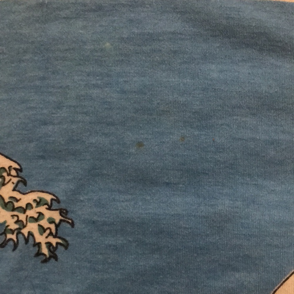 Shein t-shirt waves - Picture 3 of 6